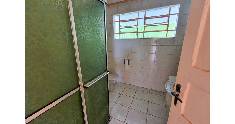 Casa Térrea Ampla à venda no Bairro do Jardim Maristela na Rua Coronel Augusto Machado