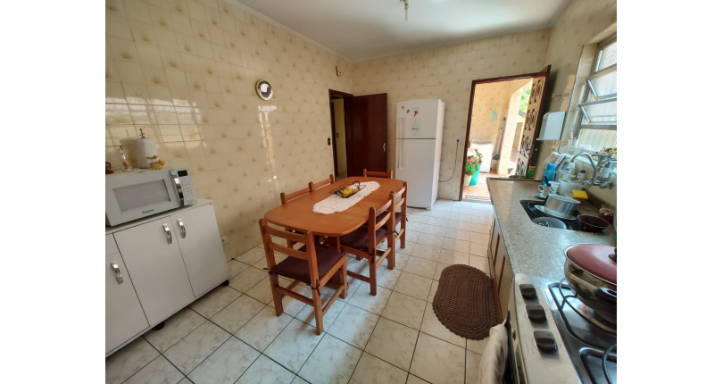 Casa à venda Rua Ernesto Francisconi, Parque São Domingos - Imóveis à Venda