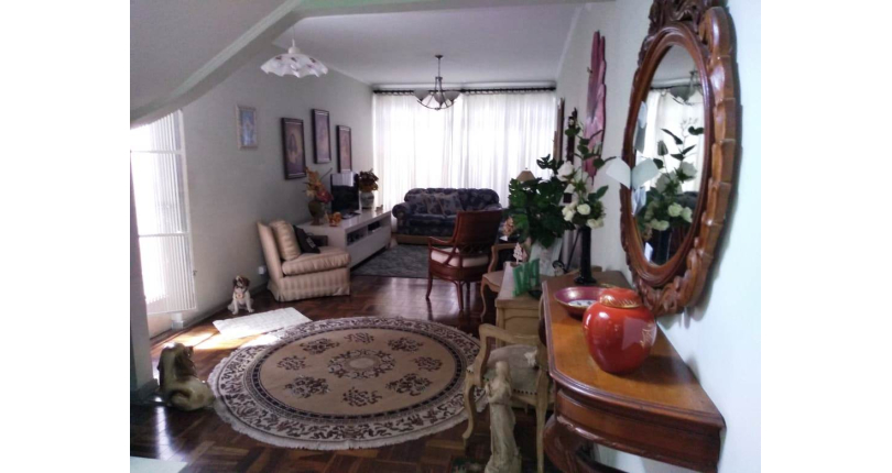 Sobrado à venda Rua Francisco Basílio de Melo, Parque Maria Domitila - Imóveis à Venda