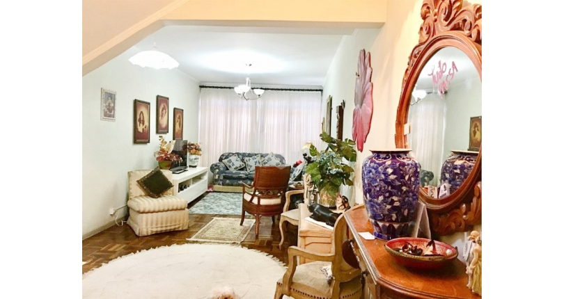 Sobrado à venda Rua Francisco Basílio de Melo, Parque Maria Domitila - Imóveis à Venda