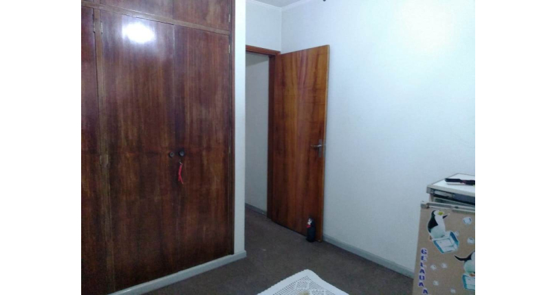 Sobrado à venda Rua Francisco Basílio de Melo, Parque Maria Domitila - Imóveis à Venda