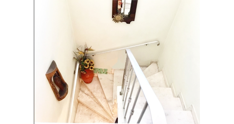 Sobrado à venda Rua Francisco Basílio de Melo, Parque Maria Domitila - Imóveis à Venda