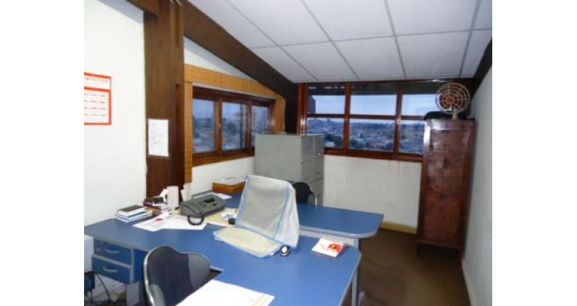 Sobrado à venda Rua Maria Julieta Drummond de Andrade, Vila Guedes - Imóveis à Venda