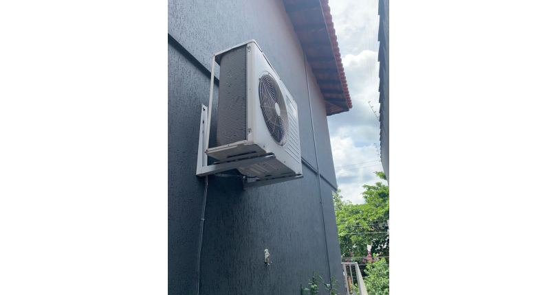 Sobrado à venda Rua João Moreira, Parque São Domingos - Imóveis à Venda