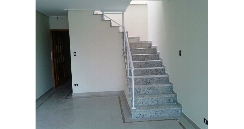 Sobrado à venda Rua Maestro Arturo de Angelis, 129, Vila Comercial - Imóveis à Venda