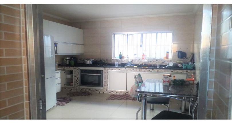 Casa à venda Rua Martinho do Amaral, Vila Guedes - Imóveis à Venda