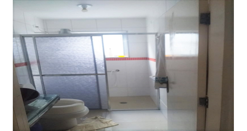 Casa à venda Rua Martinho do Amaral, Vila Guedes - Imóveis à Venda