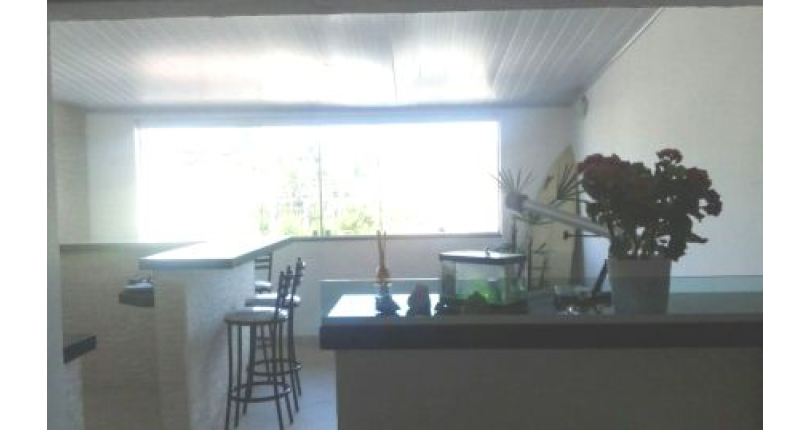 Casa à venda Rua Teixeira Soares, Vila Piauí - Imóveis à Venda