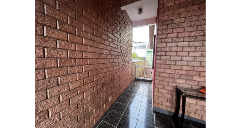 Casa à venda Rua Abel Lucas, Jardim Santa Fé (Zona Oeste) - Imóveis à Venda