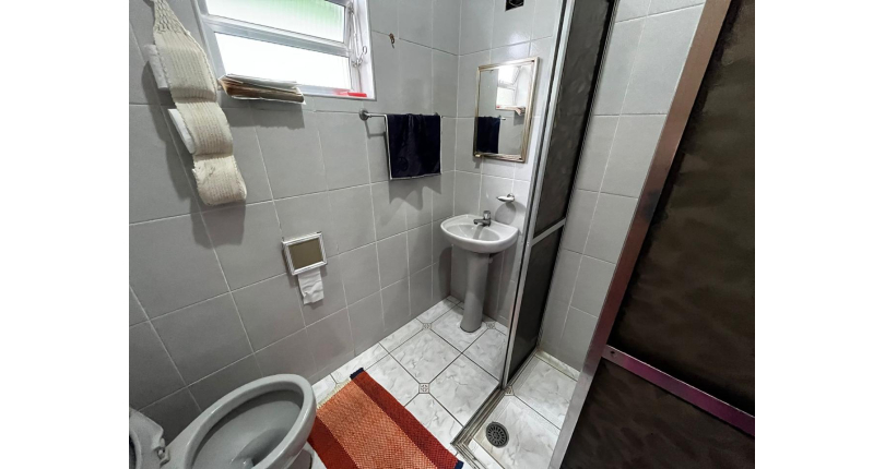 Casa à venda Rua Abel Lucas, Jardim Santa Fé (Zona Oeste) - Imóveis à Venda