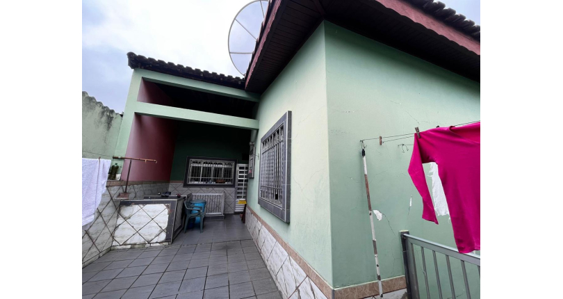 Casa à venda Rua Abel Lucas, Jardim Santa Fé (Zona Oeste) - Imóveis à Venda
