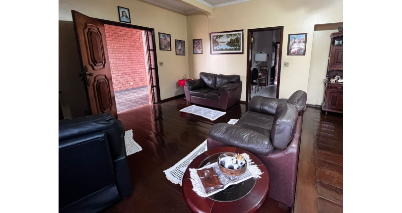 Casa à venda Rua Abel Lucas, Jardim Santa Fé (Zona Oeste) - Imóveis à Venda