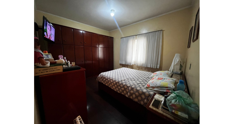 Casa à venda Rua Abel Lucas, Jardim Santa Fé (Zona Oeste) - Imóveis à Venda