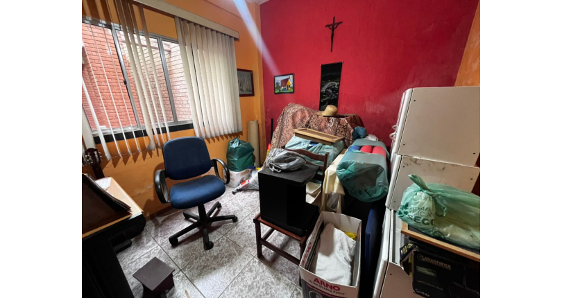 Casa à venda Rua Abel Lucas, Jardim Santa Fé (Zona Oeste) - Imóveis à Venda