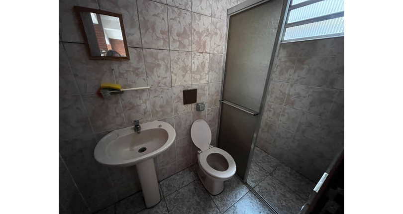 Casa à venda Rua Abel Lucas, Jardim Santa Fé (Zona Oeste) - Imóveis à Venda