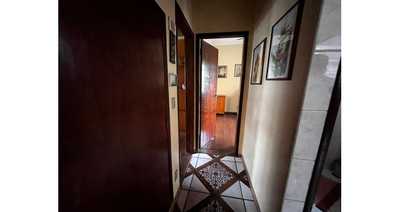 Casa à venda Rua Abel Lucas, Jardim Santa Fé (Zona Oeste) - Imóveis à Venda