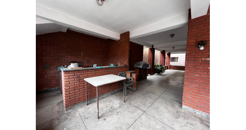 Casa à venda Rua Abel Lucas, Jardim Santa Fé (Zona Oeste) - Imóveis à Venda