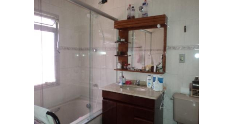 Sobrado à venda Rua Desembargador Dácio Rezende de Campos Maia, Conjunto Residencial Vista Verde - Imóveis à Venda