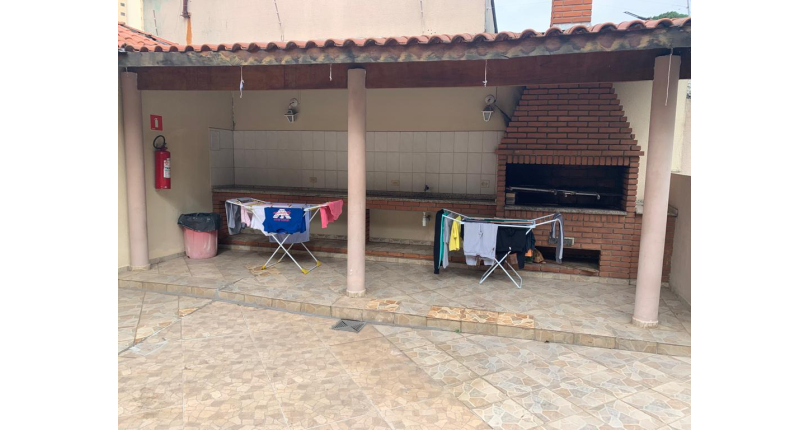 Sobrado à venda Rua João Veloso de Oliveira, Parque São Domingos - Imóveis à Venda