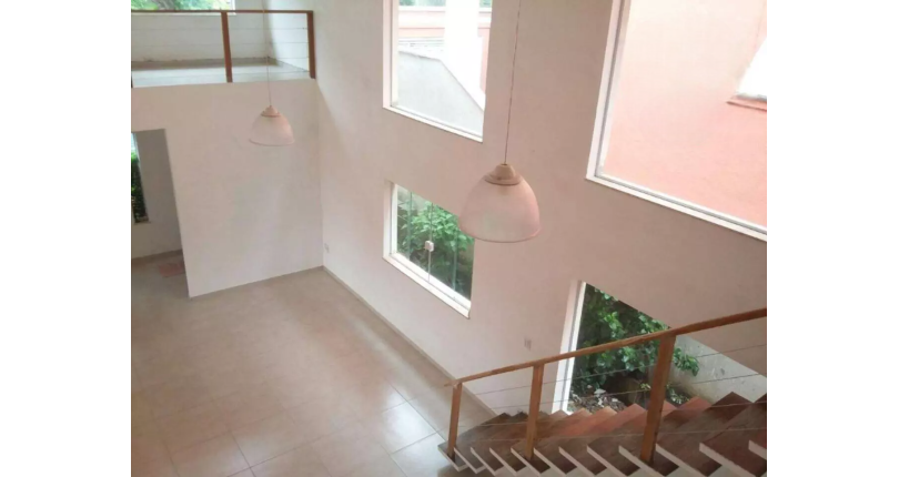 Sobrado à venda Rua Sícano, City América - Imóveis à Venda