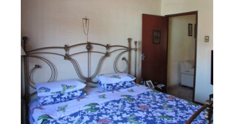 Casa à venda Rua Edvard de Vita Godoy, Parque Maria Domitila - Imóveis à Venda