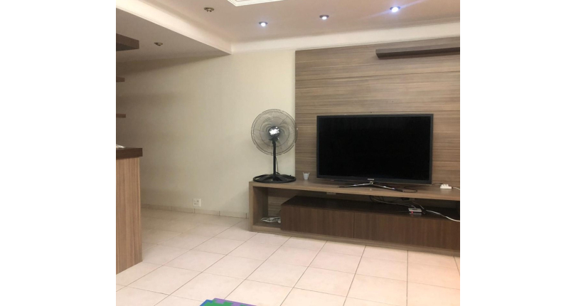 Sobrado à venda Rua Professora Altina Maynardi de Araújo, Parque São Domingos - Imóveis à Venda