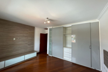 Sobrado Alto Padrão à venda no City América na Rua Emir Nogueira