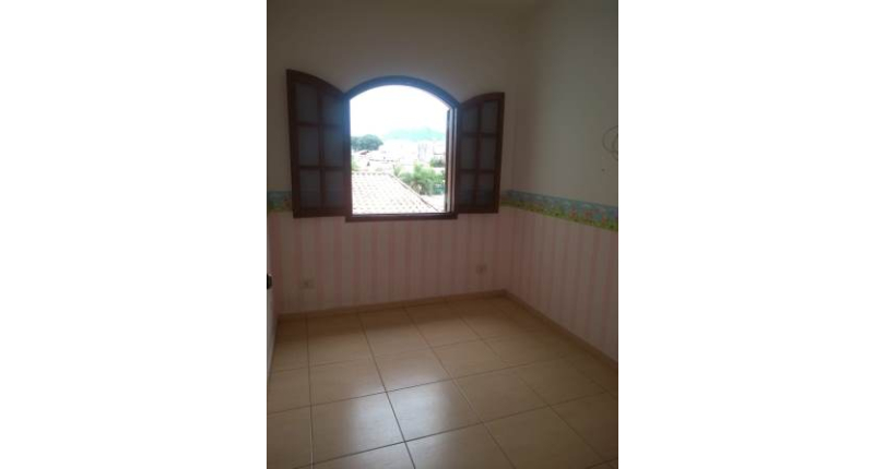 Sobrado à venda Rua Belo Jardim, Jardim Mutinga - Imóveis à Venda