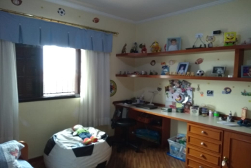 Sobrado à venda no City America na Avenida do Anastácio