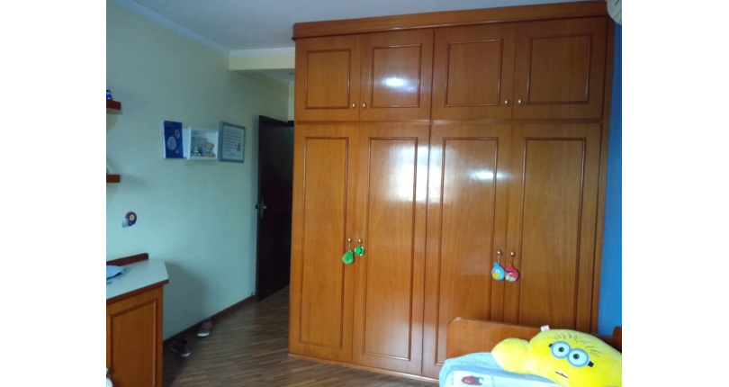 Sobrado à venda no City America na Avenida do Anastácio