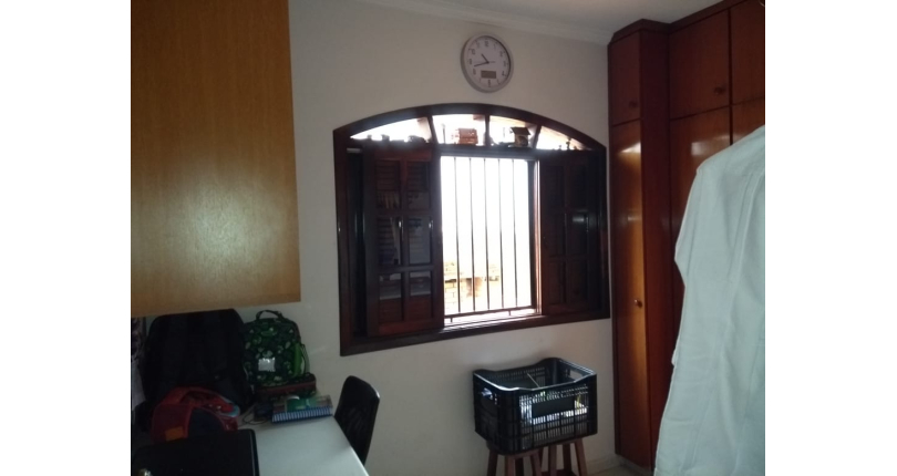 Sobrado à venda no City America na Avenida do Anastácio